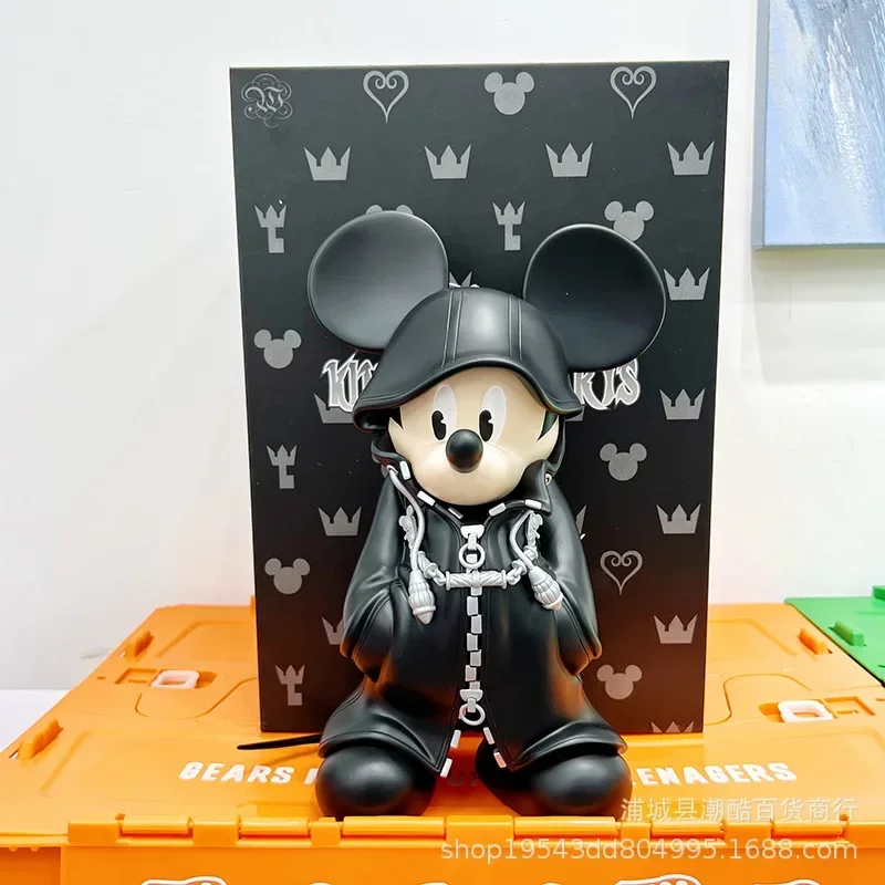 thumbnail image 1 of Figuras de acción de anime de 30 cm de dibujos animados de Disney, modelo de Mickey Mouse, muñeca de resina, adornos decorativos para el hogar de Mickey Love, juguetes para regalo de niña, 1 of 5