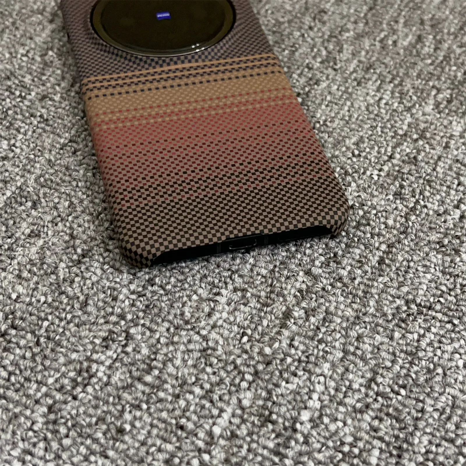 Ultra Thin Magnetic Shockproof Carbon Fiber Kevlar Phone Case
