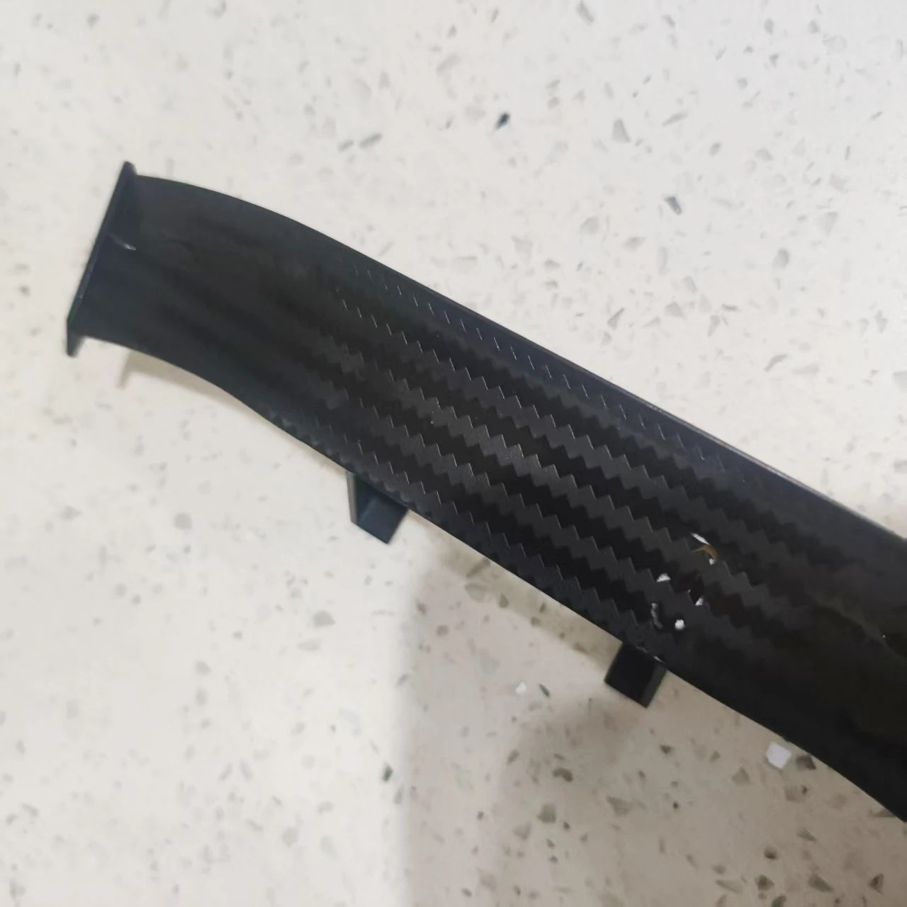 Elegante spoiler universale per auto mini stile 777 - immagine 2