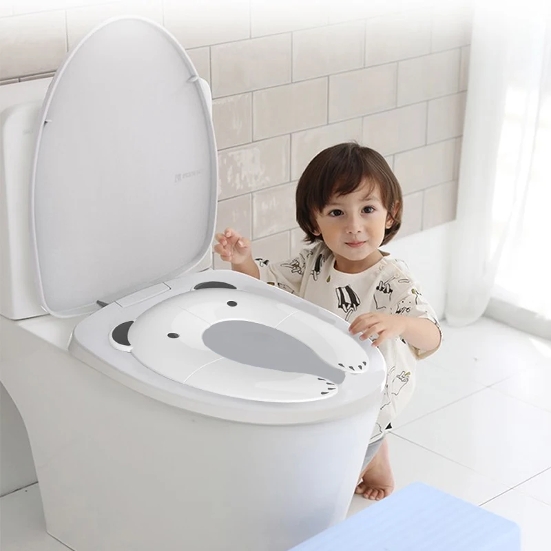 Children's Portable Folding Travel Toilet Seat With Non-Slip Silicone Pad Potty Training Seat for Toddlers Boys and Girls