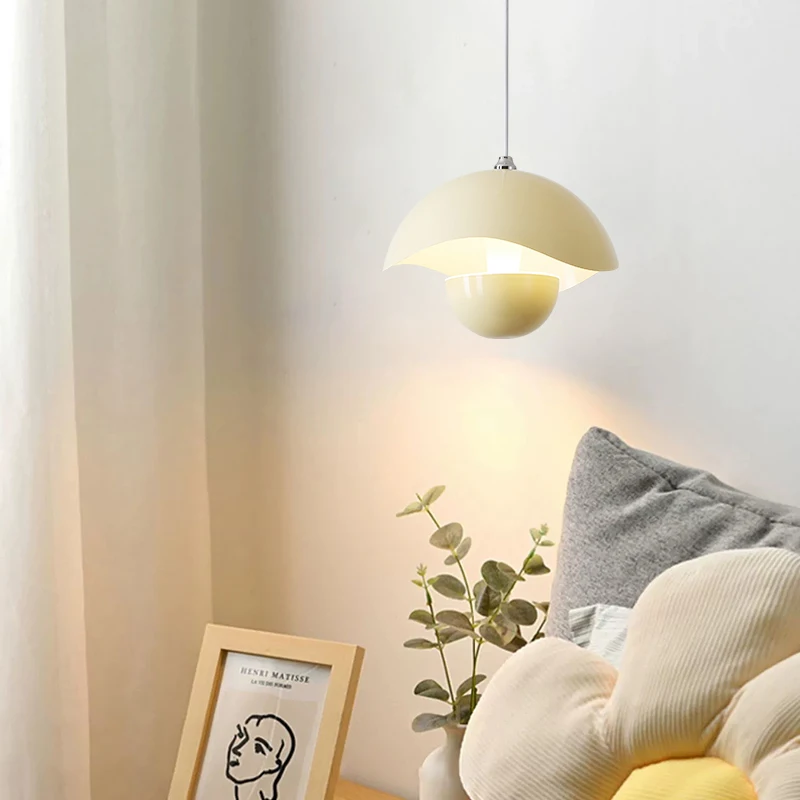 

Nordic Modern Minimalist Three-head Bar Bud Restaurant Pendant Lights Cream Style Creative Homestay Bedroom Bedside Chandelier