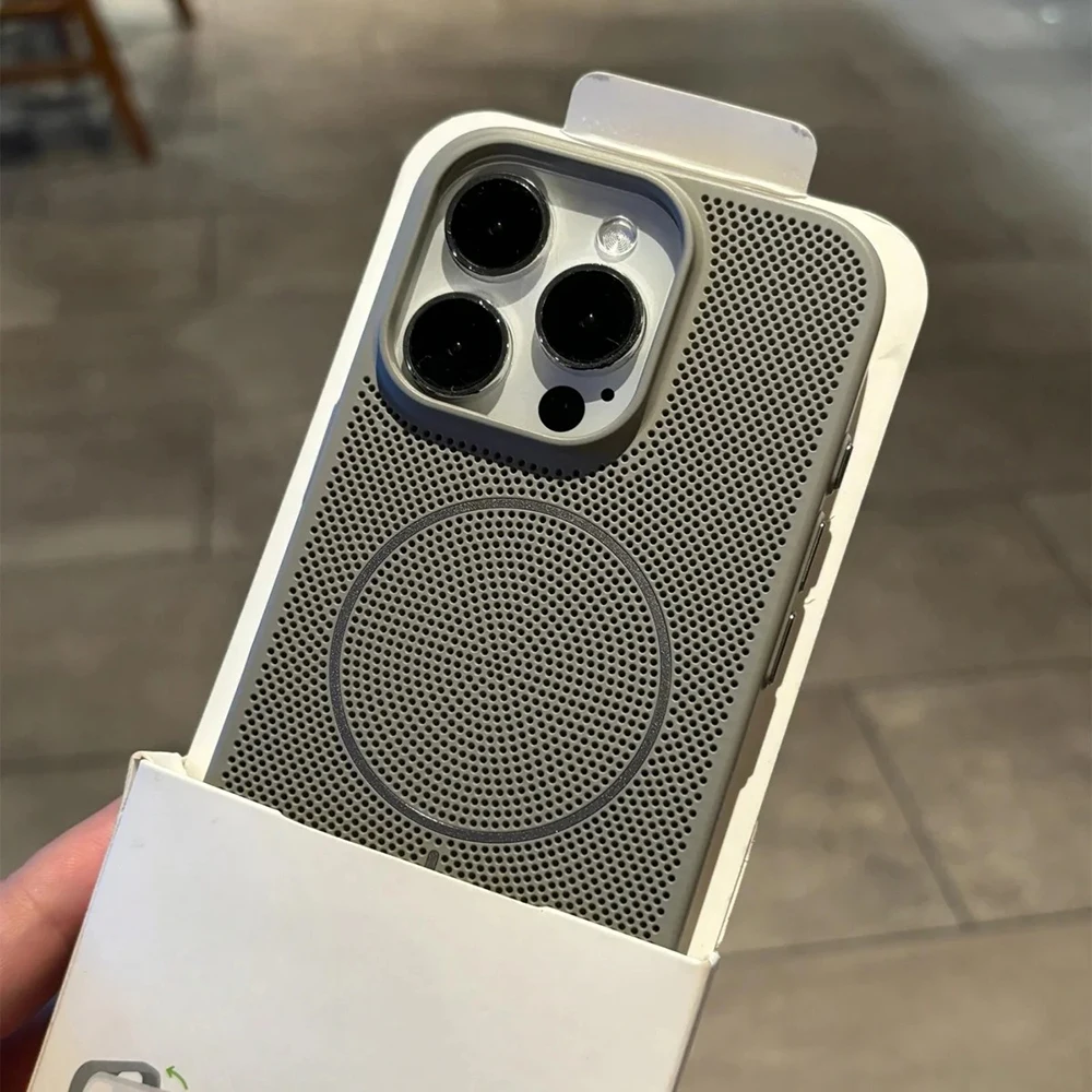 Enhanced Magnetic Honeycomb Cooling Phone Case with Mesh Design