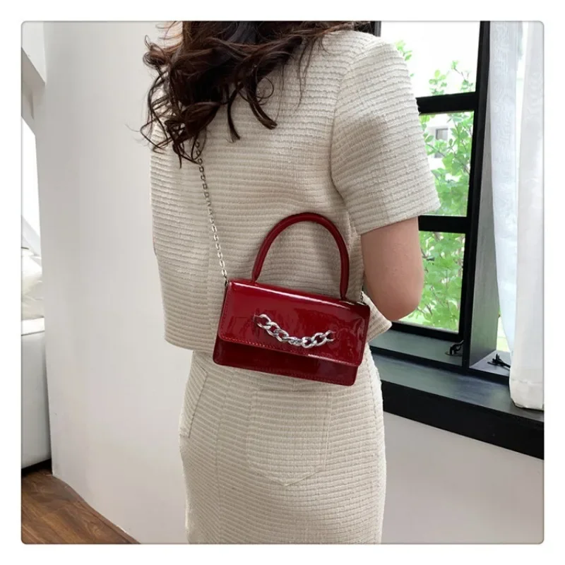 Niche Design New Trendy Minimalist Box Crossbody Bag Women's Chain Stylish Small Square Shoulder Bag Solid Color Shoulder Bag