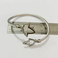 Sisters College Jewelry Ivy Screw Hook Bangle 2