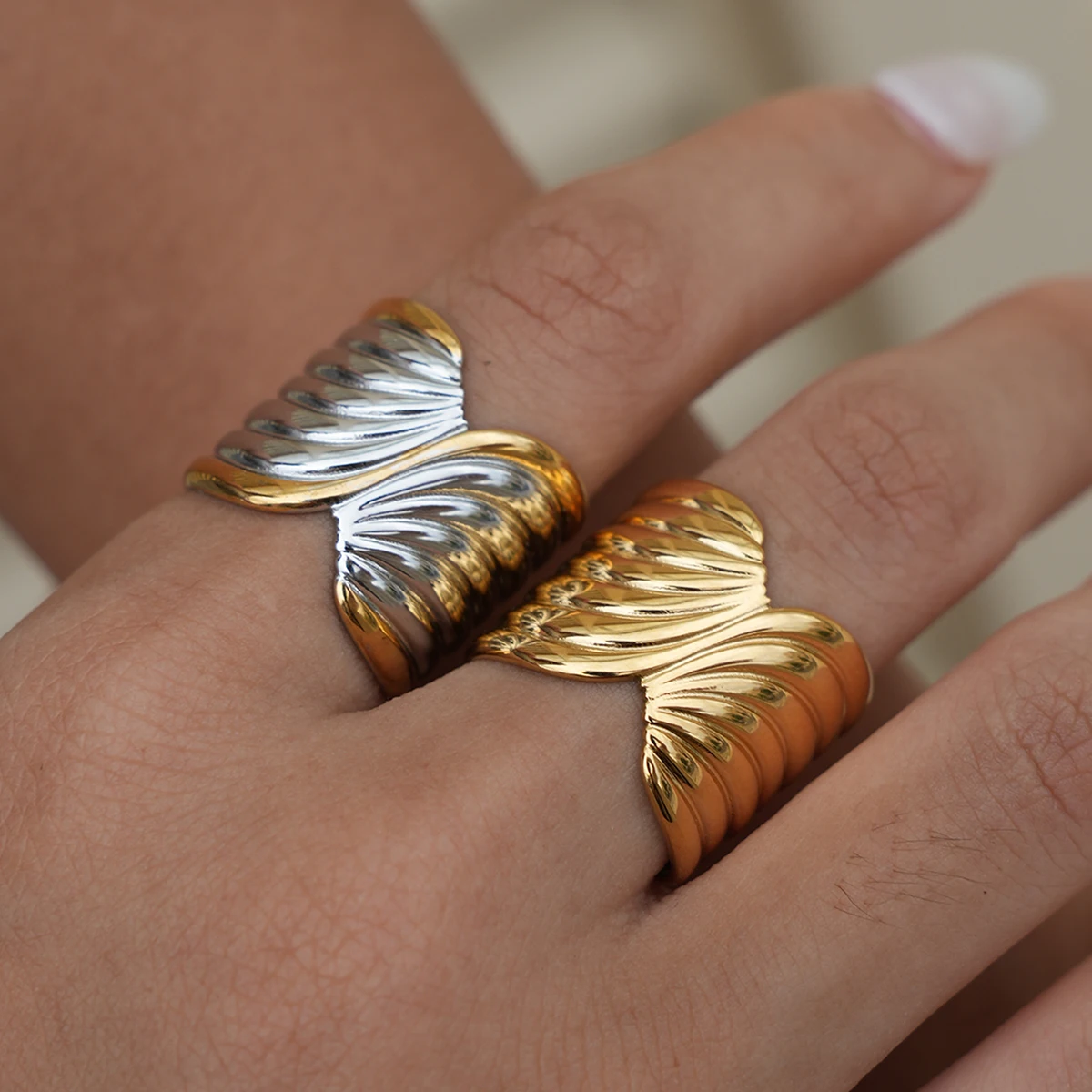 Offene Ringe mit Edelstahl-Geometrie für Damen, trendiger wasserdichter Schmuck, goldfarben, geometrischer Ring, tägliches Zubehör, Geschenk 2025