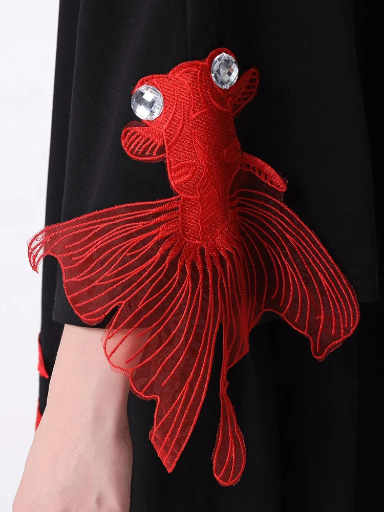 fish embroidered dress Off-White Sea Of Fish Embroidered Midi Dress – FARM Rio main image 0