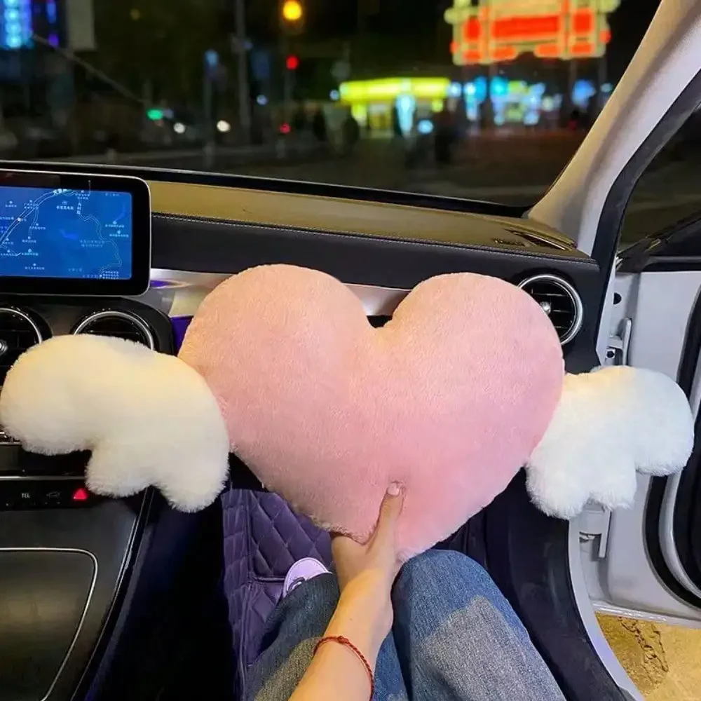 وسادة رقبة بشكل قلب من Love Wings – لمقاعد السيارة | لمسة ناعمة ورومانسية! 12