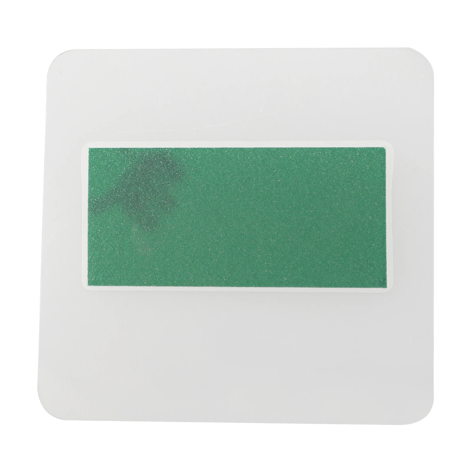 Magnetic Field Viewer Display Membrane for Magnetic Material Detection