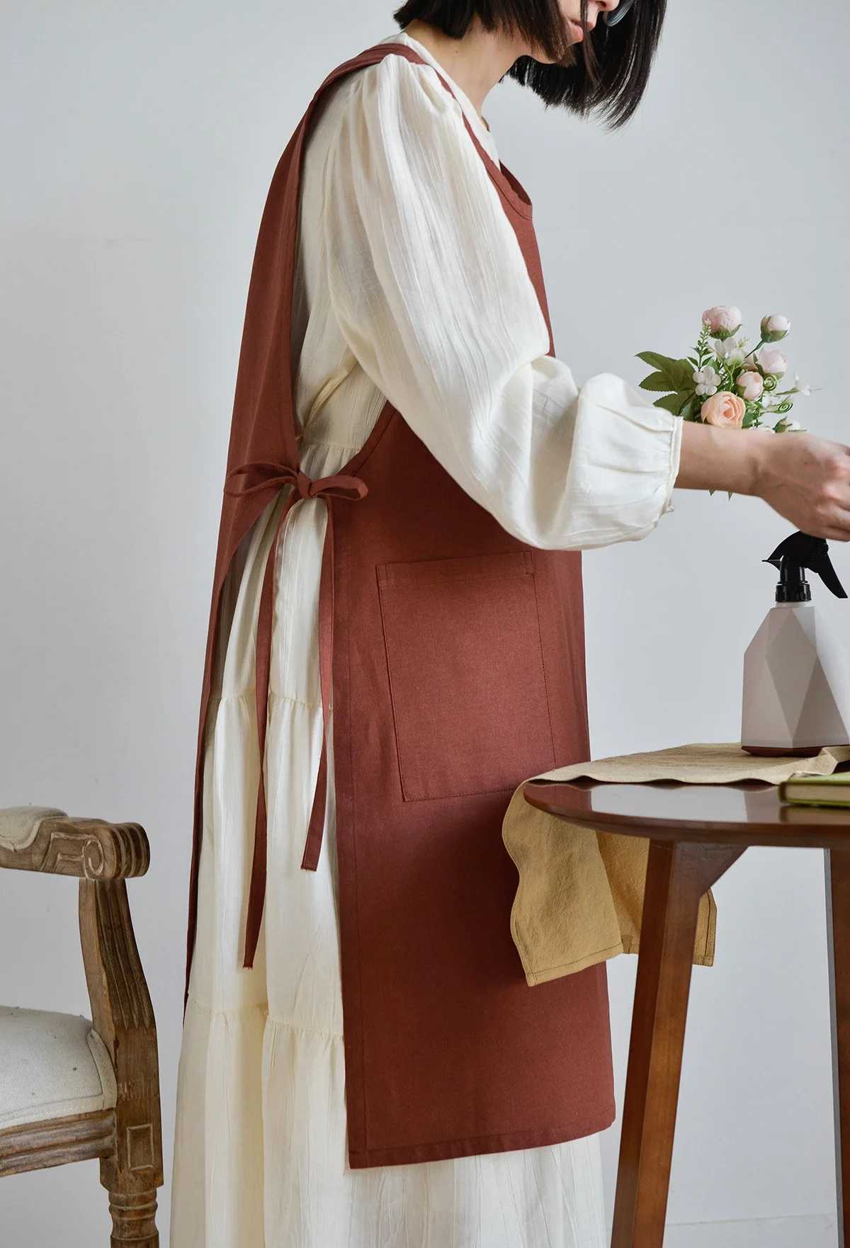 

Cotton home Japanese and Korean bookstore Coffee shop florist Kitchen apron Household bib waist cotton linen waterproof