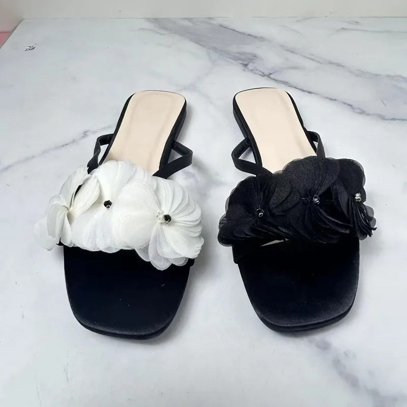 

Shoes Flower Slippers Flat Slides Slipers Women Fashion 2024 Luxury Summer Soft Rome Rubber Casual Floral Fabric PU Leisure