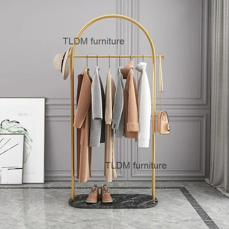 가벼운 럭셔리 실내 바닥 코트 랙, 현대 가정용 가구, 간단한 다리미 걸이식 옷..
