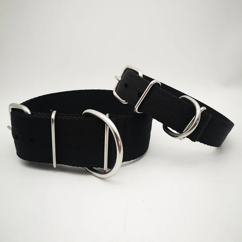 

High-quality export pit bull terrier widened and thickened nylon double-layer strong and fierce dog stainless steel collar.