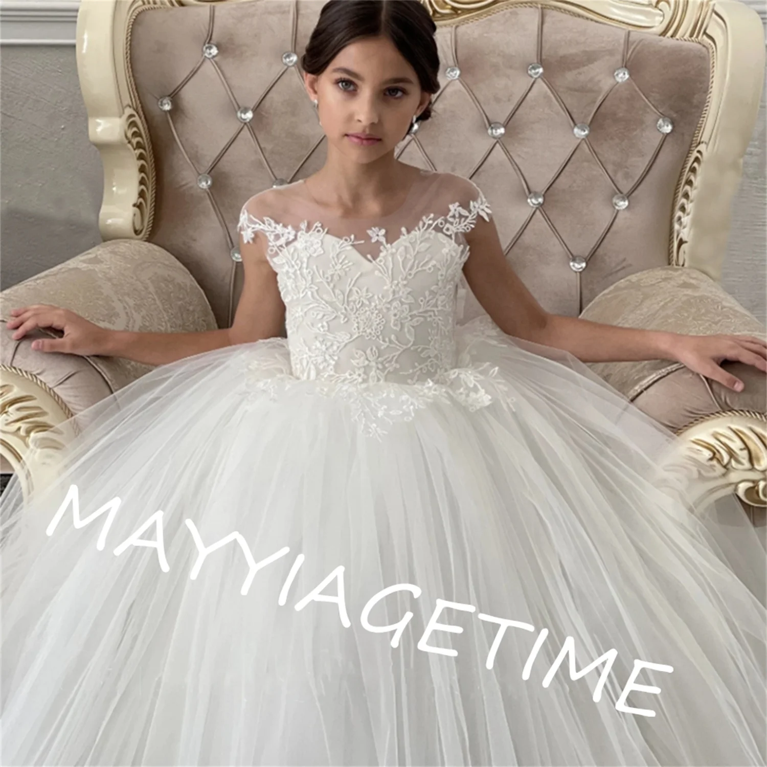 

Elegant White Tulle Puffy Flower Girl Dresses For Wedding 2023 Party Princess Lace Appliques Ball Gown Kid First Communion Gowns