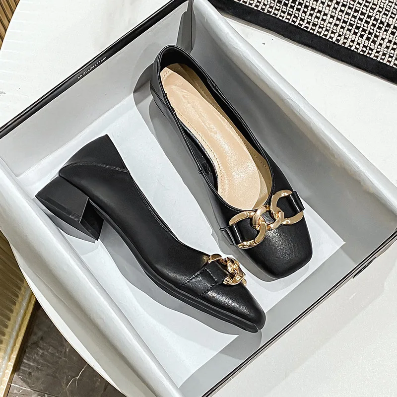 Top 140+ almond toe pumps low heel latest jtcvietnam.edu.vn