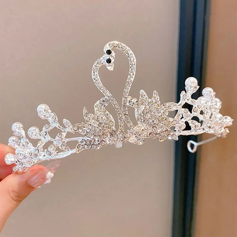 Slide image e8d110d324cb467c9a9fa6ef817ce963