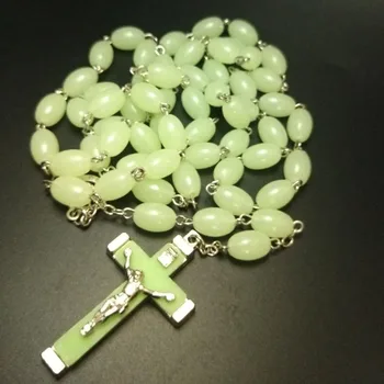 Glowing Christian Rosary Necklace – Luminous Cross Beads 1