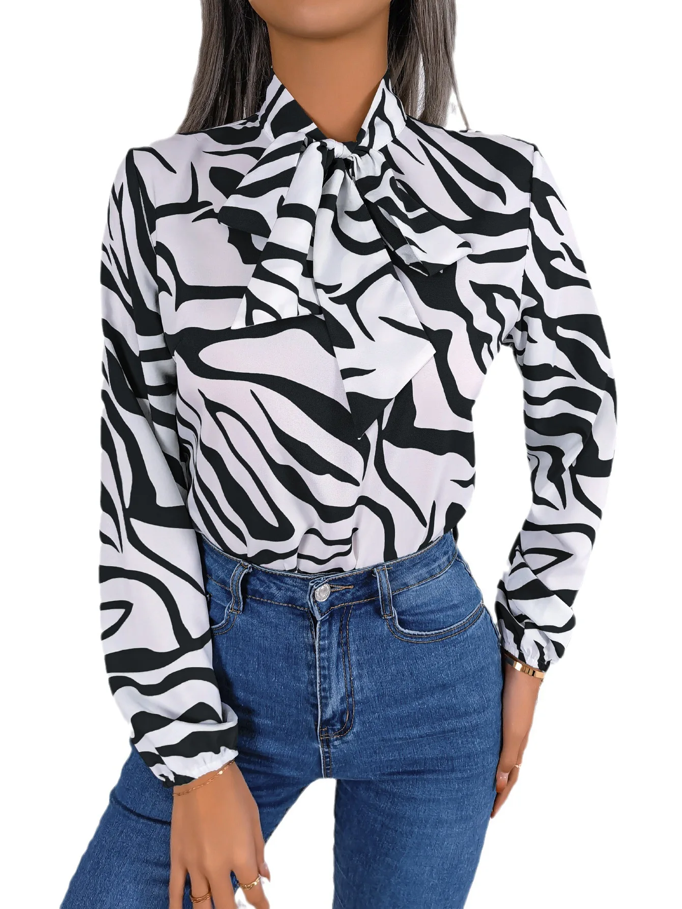 

Autumn and Winter Elegant Contrast Striped Lantern Sleeve Chiffon Top Women