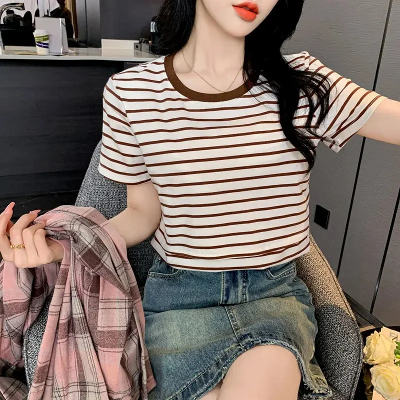 Chocolate (upper lift breast feeding mouth)