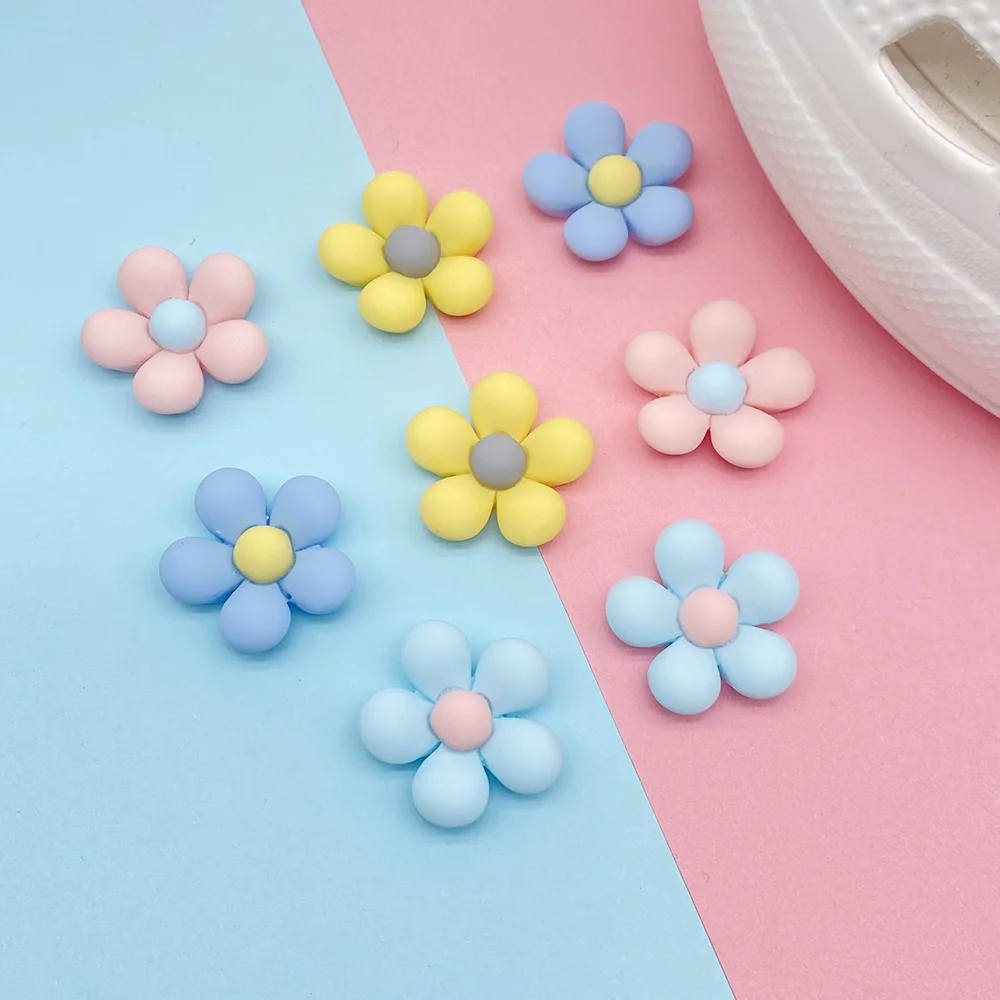 

4kinds of Small Flowers Shoe Croc Charms for Clogs Sandals Decoration Shoe Accessories Charms for Girls Women Gifts