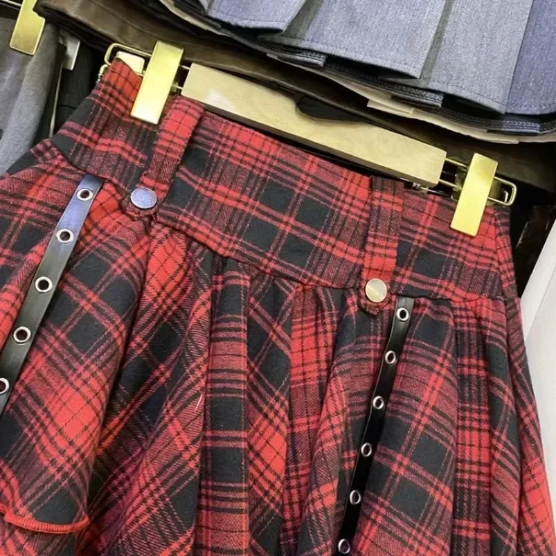 2024 Y2K Women's Clothing Punk Style Irregular Plaid Skirt New