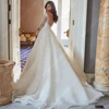 Elegant V-Neck Wedding Dresse For Women Satin Surface Backless A-Line Bride Gowns Mopping Length robe de mariage luxe Customized 2