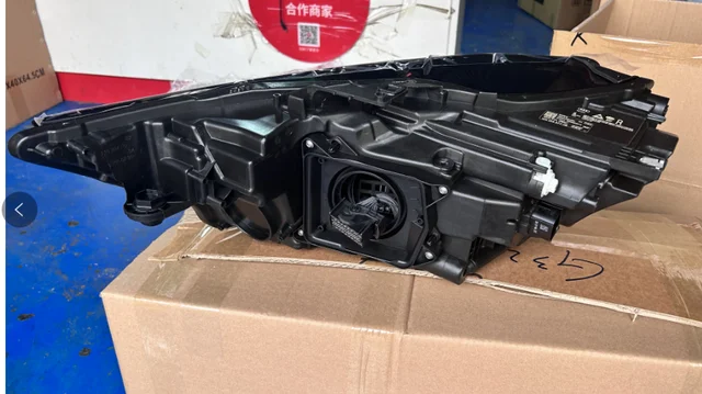 아우디 A6 C8 차량에 적합한 고품질 LED 전조등 시스템