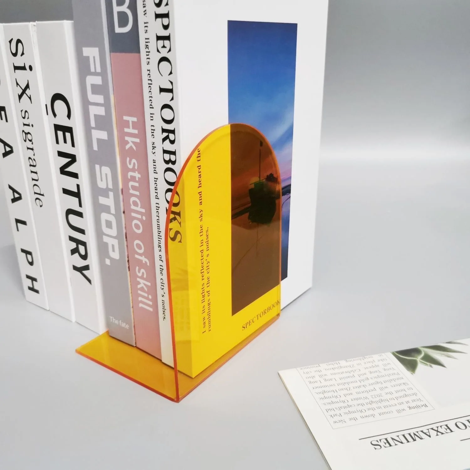 Acrylic Bookends Non-Skid Book End Clear Bookends for School Library and Desktop Organizer Acrylic Book Ends for Shelves