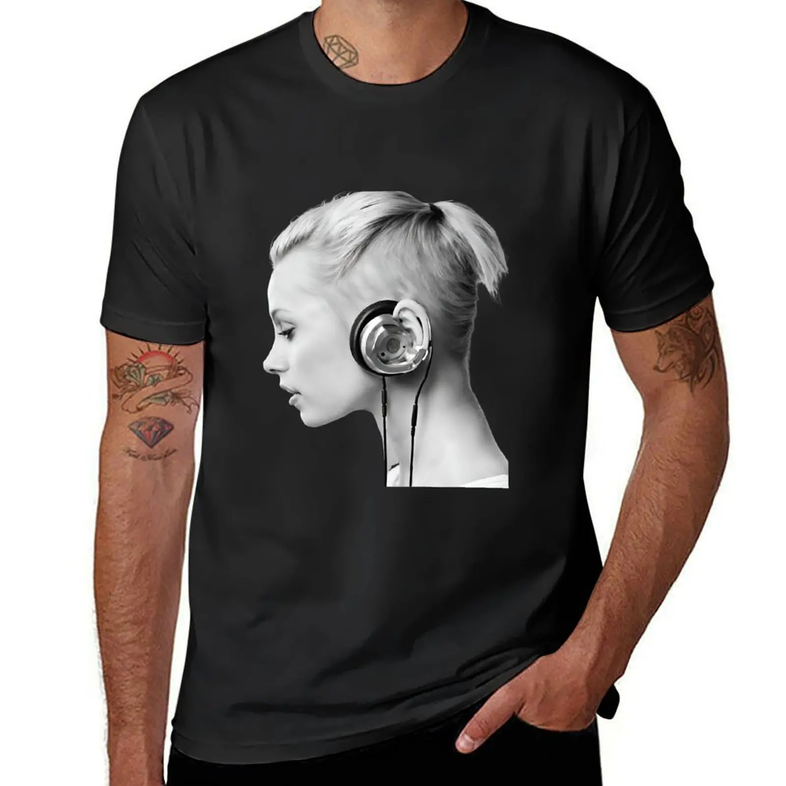 

woman with fused hearing aids T-shirt customs oversized plus size tops graphics t shirts for men pack
