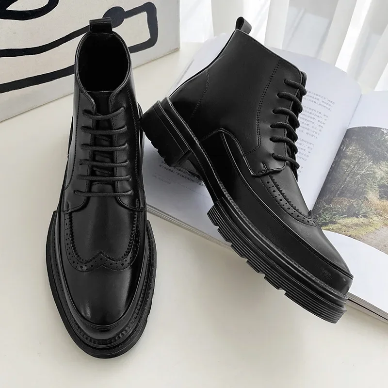 British Style Platform Work Shoes Brogue Men Boots Size 38  display picture 3