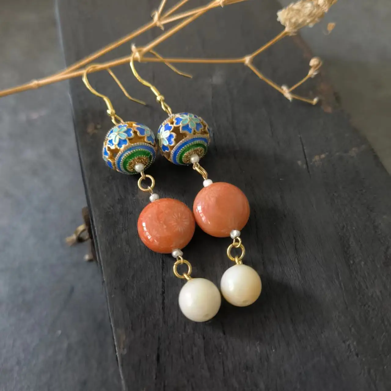 1pcs/lot Natural Coral Jade Chrysanthemum Stone Earrings S925 Sterling