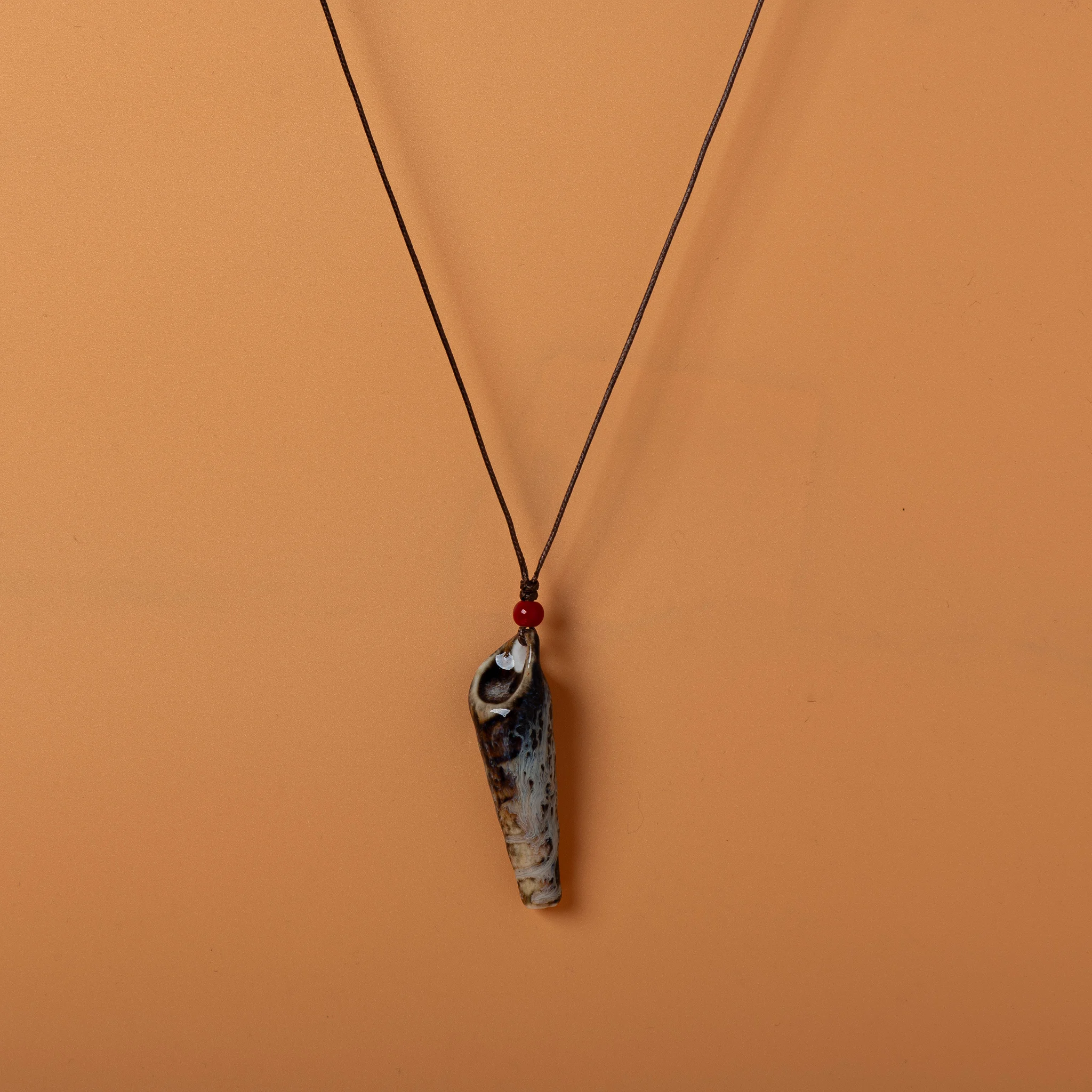 Handgefertigte Keramik-Muschelpfeifen-Halskette, verstellbar, kreativer Muschel-Anhänger, handwerklicher Schmuck, einzigartiges Geschenk für Frauen und Kinder – Detail 9