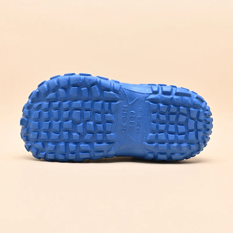 Cotton Shoes Kids Winter Plush Slippers Clogs Outdoor Garden Shoes Cute Cartoon Charms Boys Girls garden clogs shoes eva house slippers children rain boots