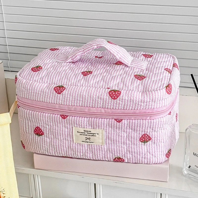 Pink Strawberry Women Cosmetic Quilted Bag Portable Travel Organizer Toiletry Makeup Storage Pouch Handbag Ladies Zipper Bag
