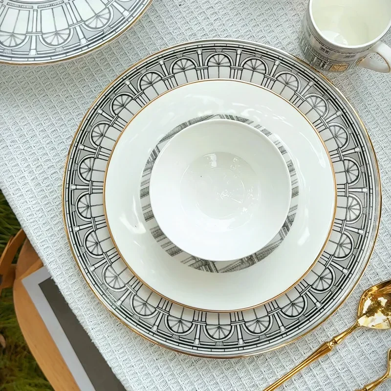 Bone China Serving Plates Bowl Swan Fort Tableware Tea Cup Saucers Dessert Tray Coffeecups Dinnerware Set Kitchen Supplies