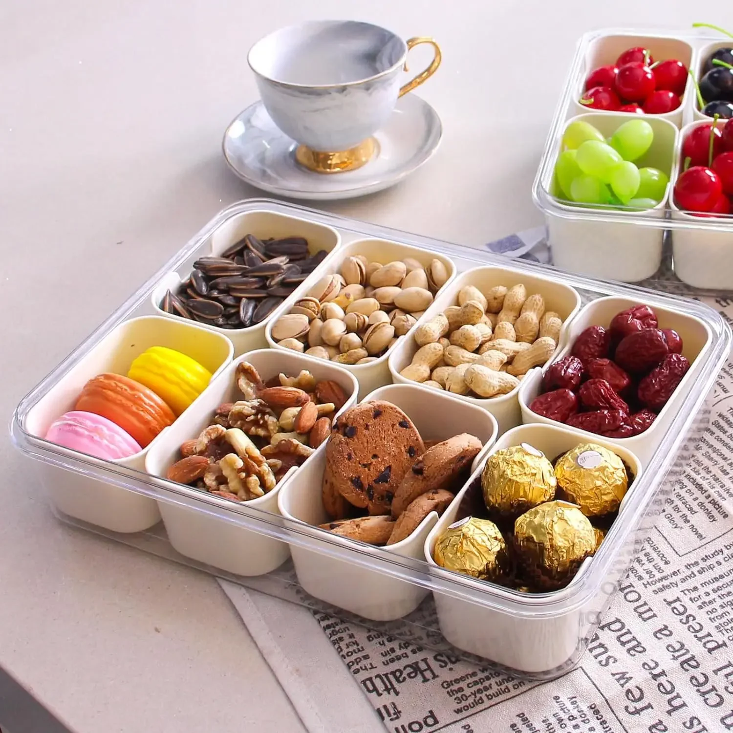 8 Grid Snack Box Container Portable Travel Charcuterie Board with Lid Refrigerator Food Storage Box Organizer Candy Storage Tray