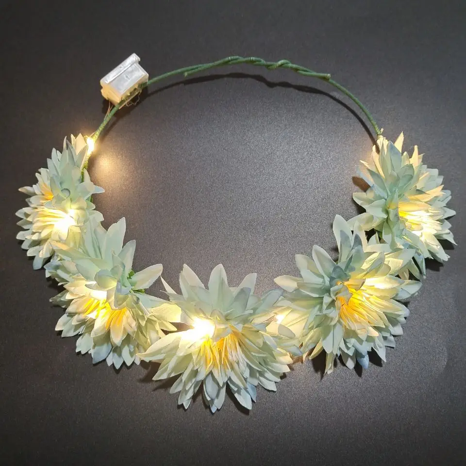 

10pcs Luminous Garland Girl Rattan Flower Light Up LED Headband Wreath for Birthday Glow Party Christmas navidad