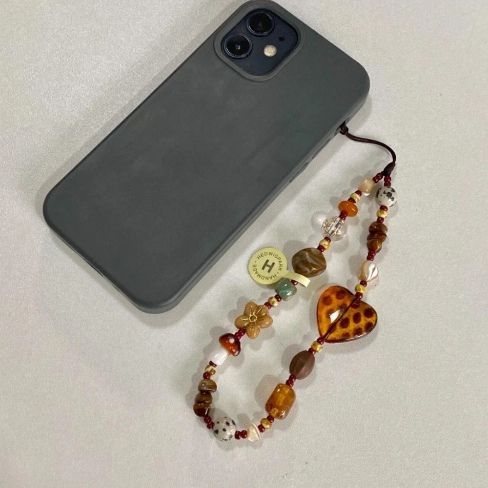 Y2K Retro Phone Chain Rope Resin Leopard Heart Beaded Hanging Cord Bag Pendant For Girl Woman