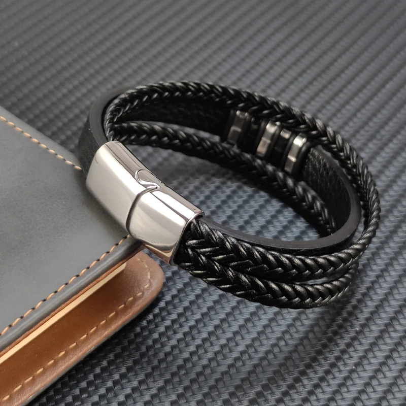 Charm Design Men&rsquo;s Leather Bracelet Stainless Steel Magnet Bangle bracelet jewelry