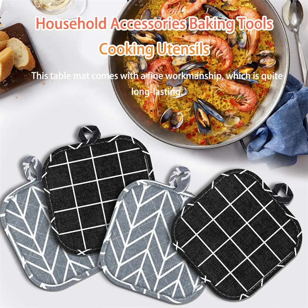  2 pcs Polar Bear Cute Oven Mitts and Pot Holders Set Table Top Hot  Pads Kitchen Oven Gloves for Women Men Baking Cooking : Home & Kitchen