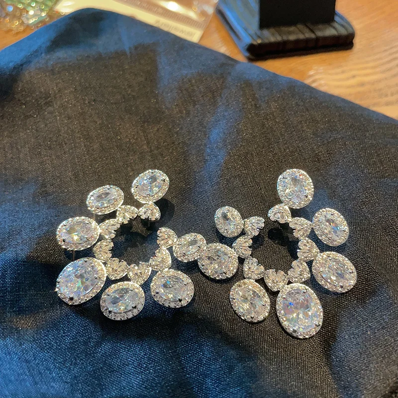 Bilincolor Luxury Large Petal Earrings  for Women