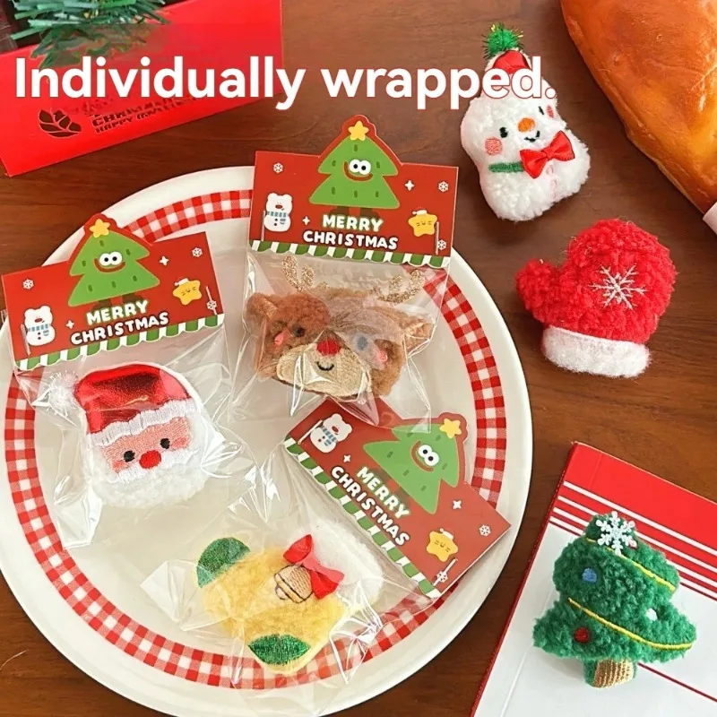 Kawaii Plush  Christmas Surprise Blind Bag Doll Pendant Brooch Decorative Pin Pendant Children's Christmas Gift