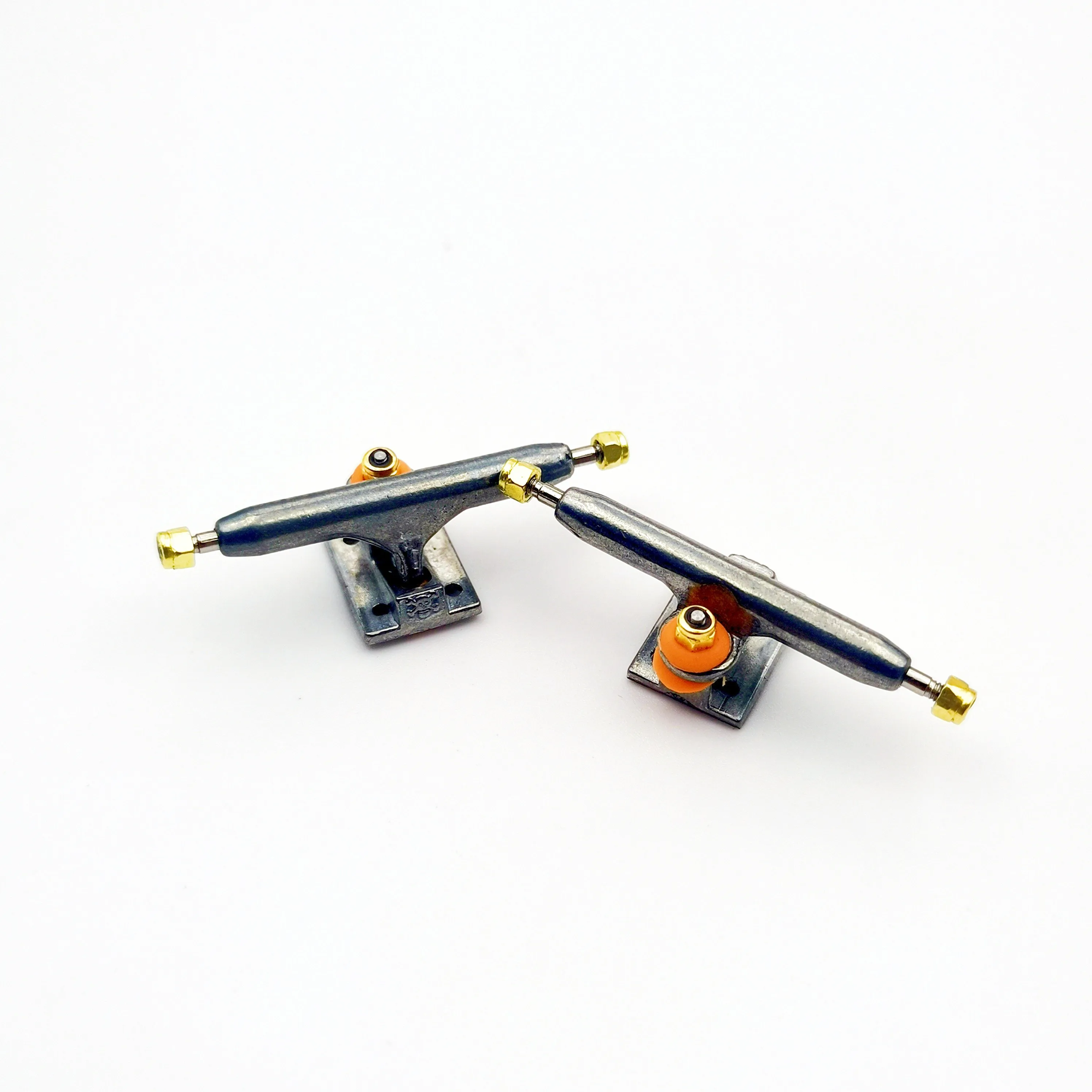 Professional Fingerboard Skateboard Truck, Precision-Engineered for Enhanced Performance
