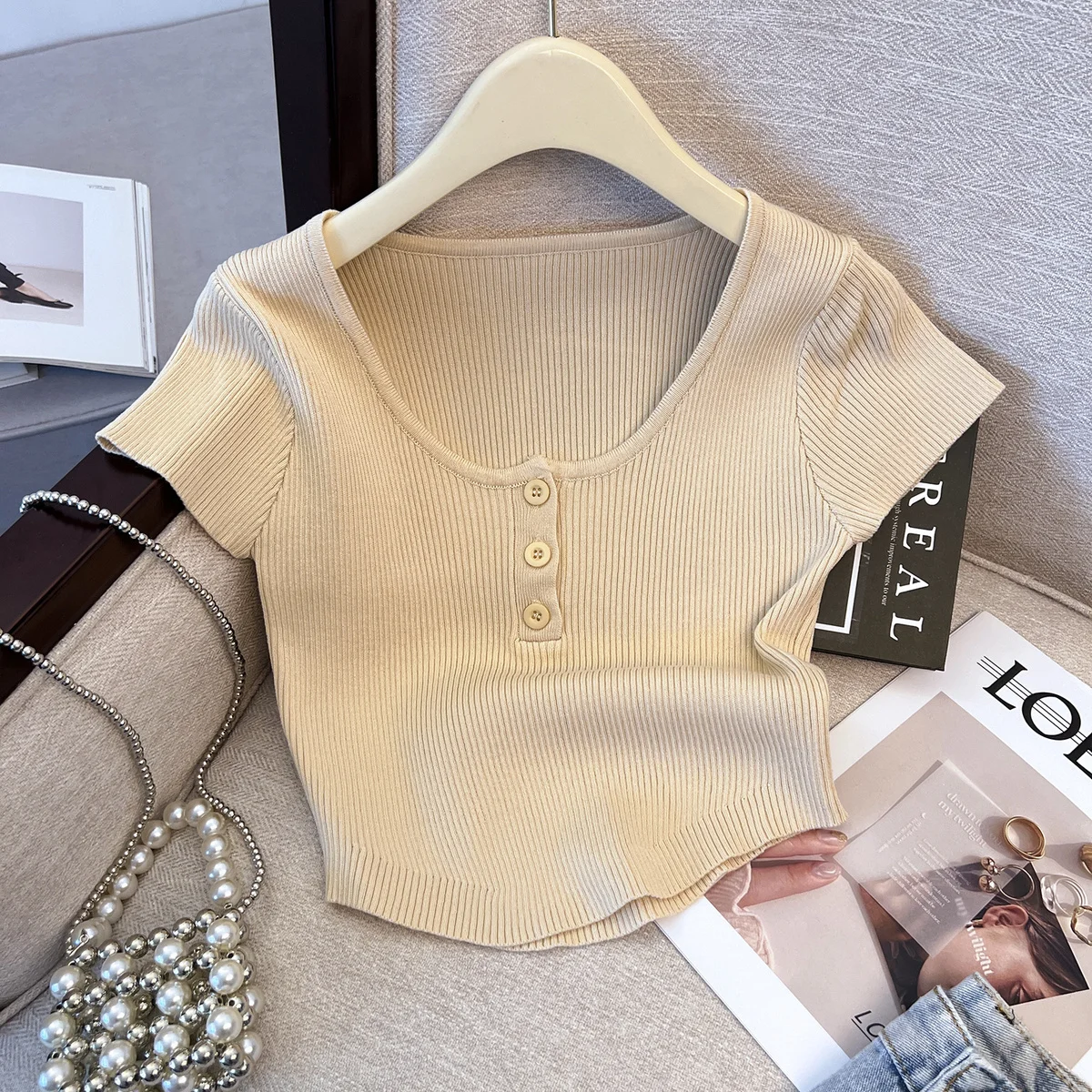 

2023 summer women's wear neck hanging knitting Camisole women's fashionable design bottoming top tshirt