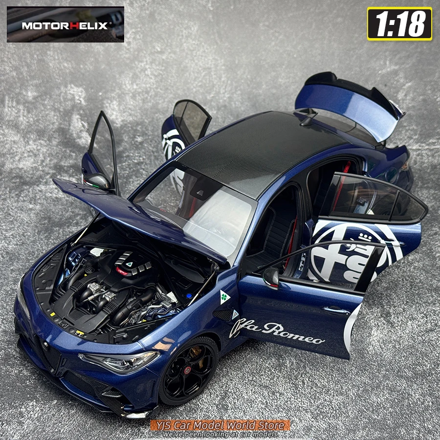 MOTORHELIX 1/18 Alfa Romeo Giulia GTA Sports car metal car model