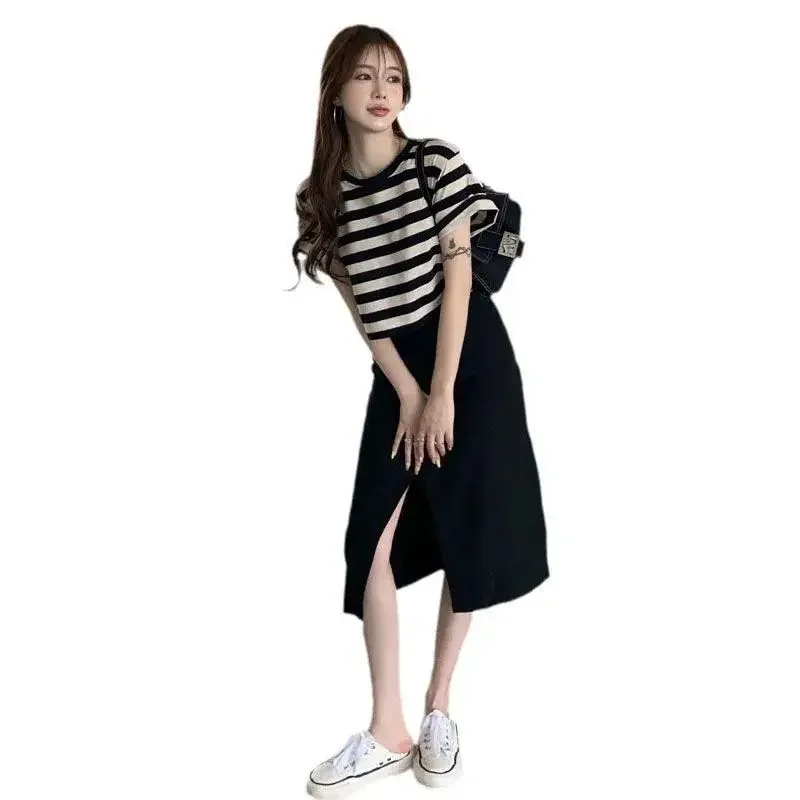 2024 Small Fresh Summer Suit Female New Thin Hong Kong Flavor Retro Striped Top Half Skirt Two-piece Set Y2K