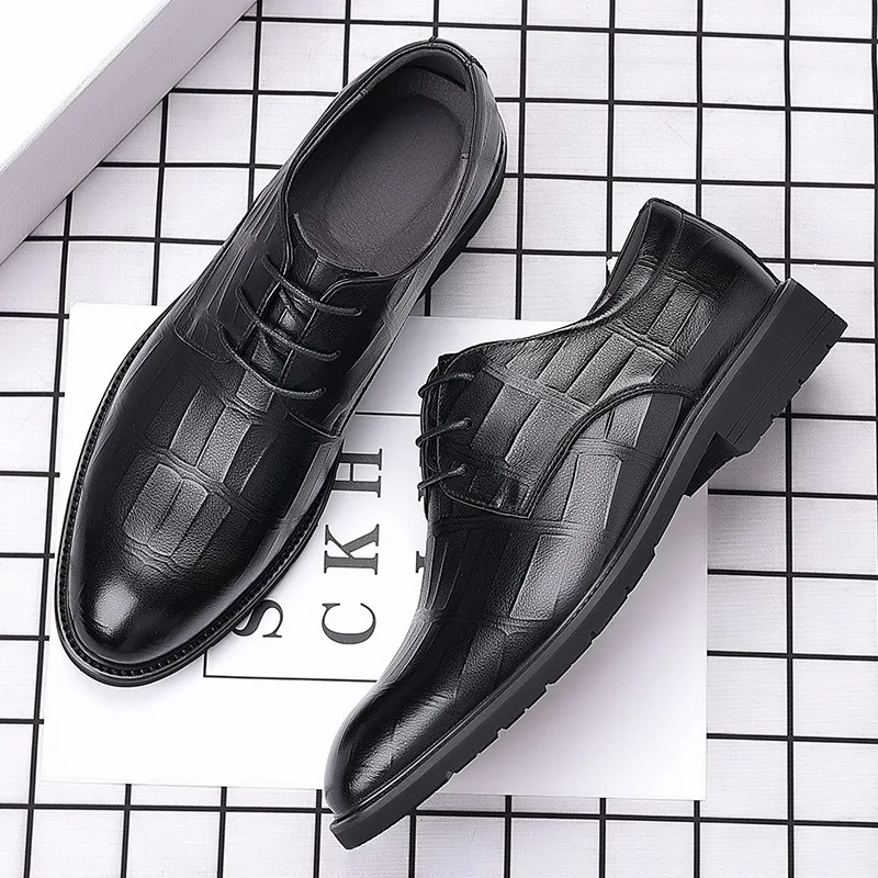 

2023 NEW Men's casual shoes, leather shoes, fashionable shoes, exquisite formal wedding shoes, European gentleman pointed shoes