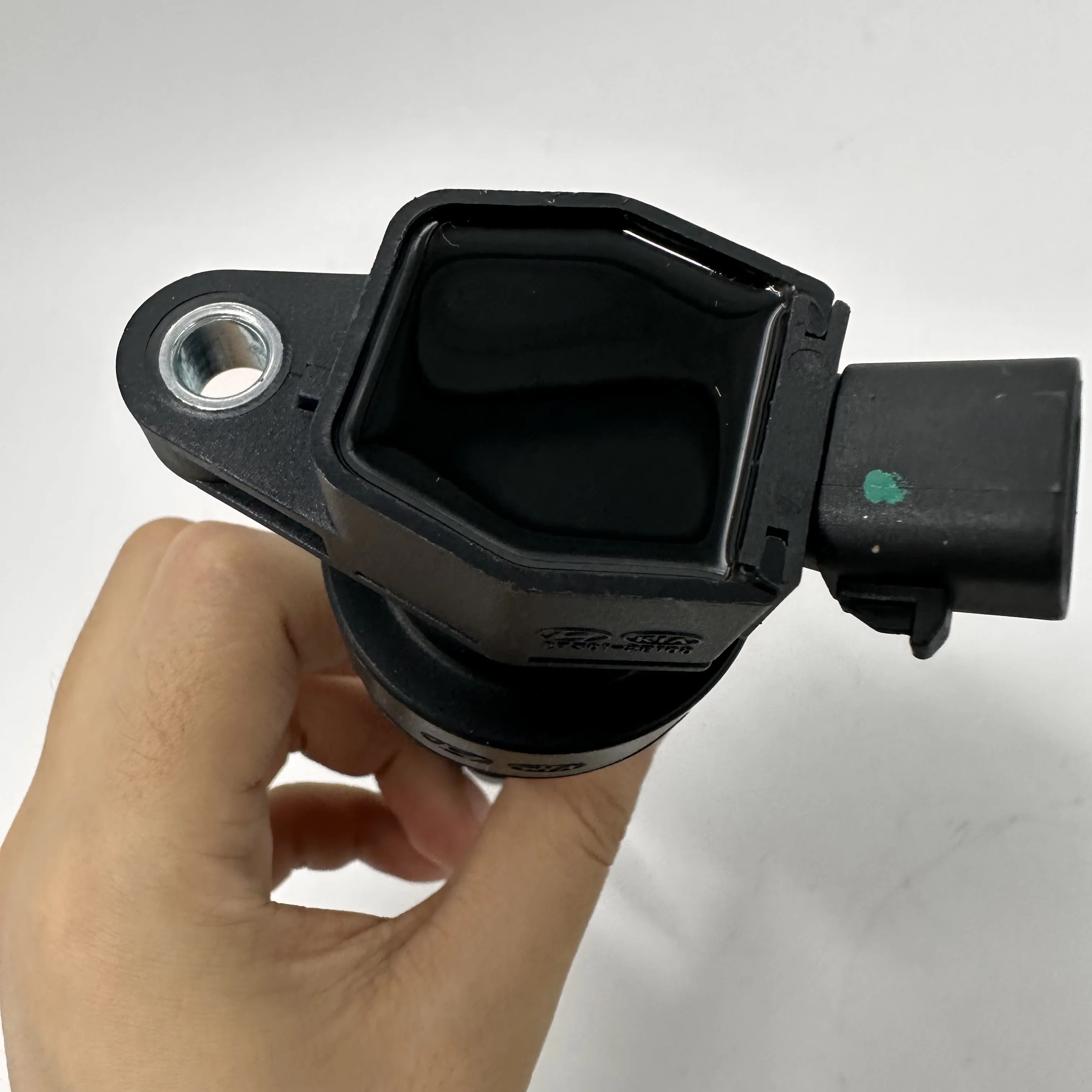 27301-2B100,273012B100 Ignition Coil Assy For Hyundai Accent Veloster / Kia Rio Rio5 Soul 1.6L 2012-