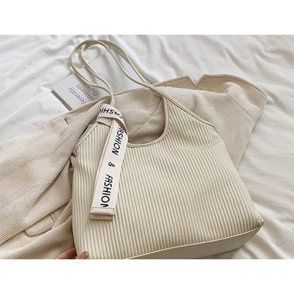 Borsa tote semplice e alla moda per le donne 2024 nuova borsa a tracolla casual alla moda in stile coreano di grande capacità, sensazione di alta qualità_voghion.com