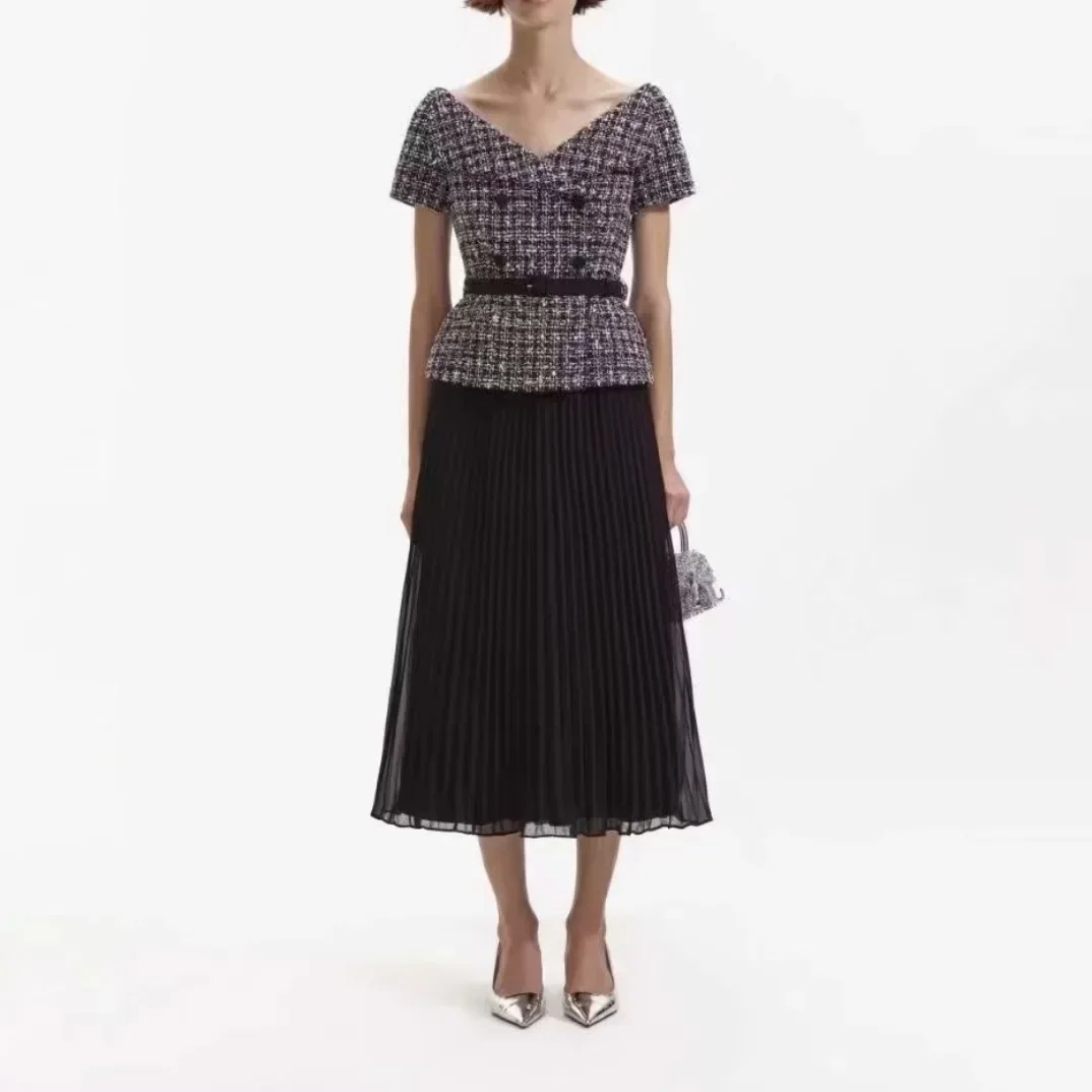 

2024 Summer New Collection Black Plaid Short Sleeve Self Tie Belt Turn Down Collar Tweed Midi Pleat Dress for Women High Quality