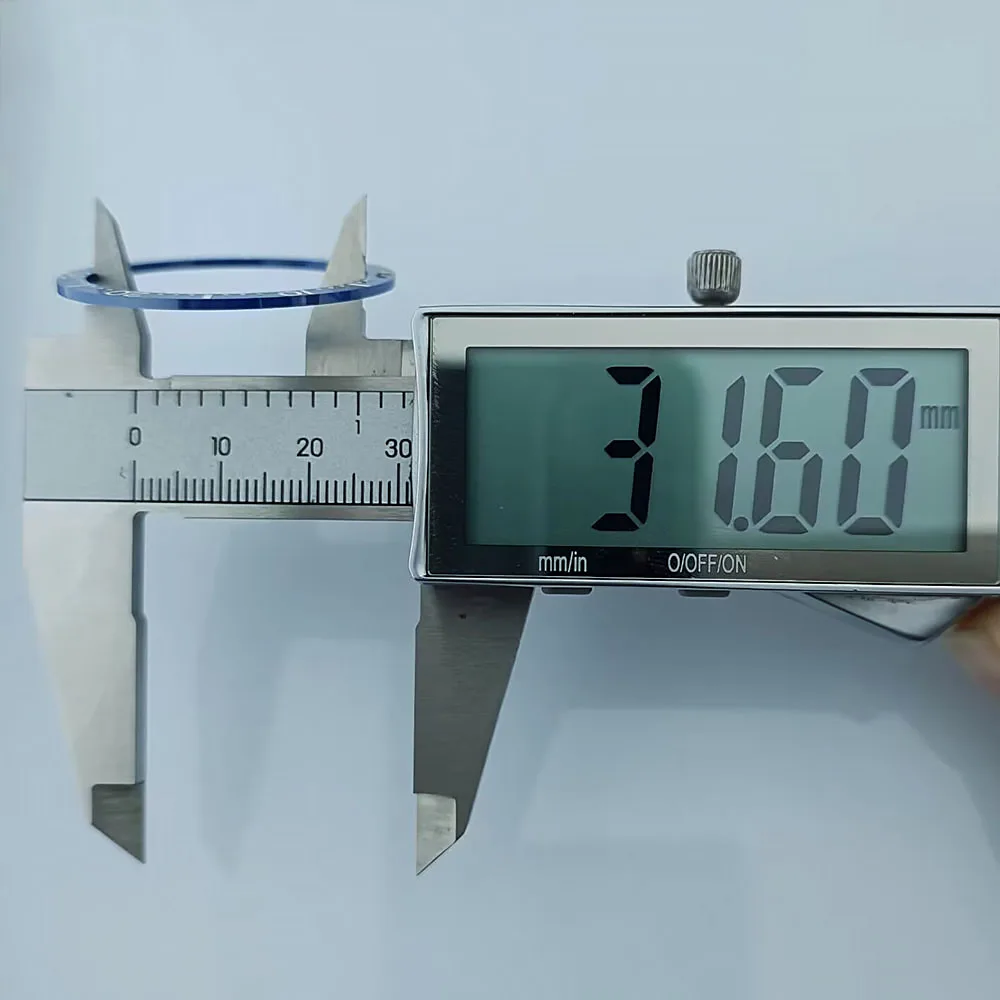 交換用ベゼルインサート銀時計対応38 mmX 30.60 mm 交換用ベゼルインサート銀時計対応38 mmX 30.60 mm フラット高品質